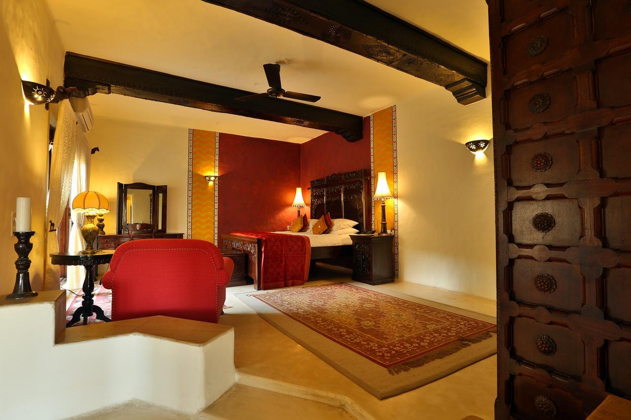 Hotel Mihir Garh Rohat Zewnętrze zdjęcie